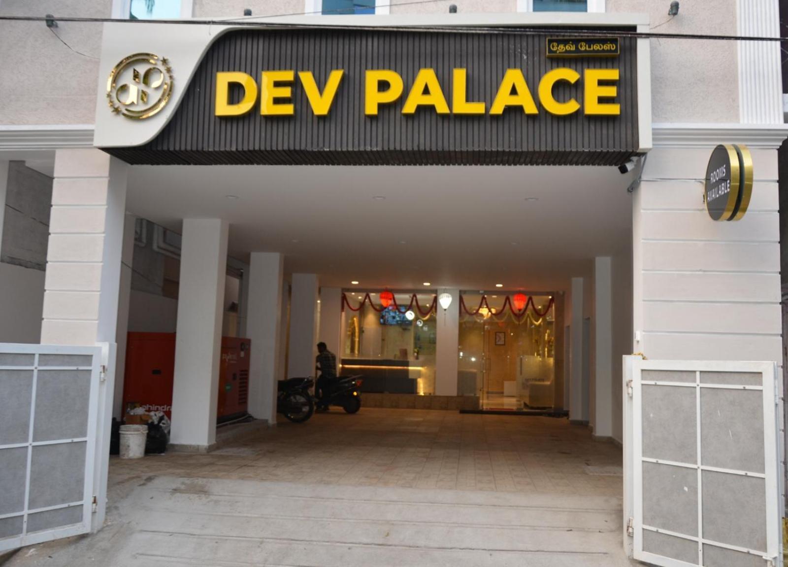 Dev Palace Chennai Bagian luar foto