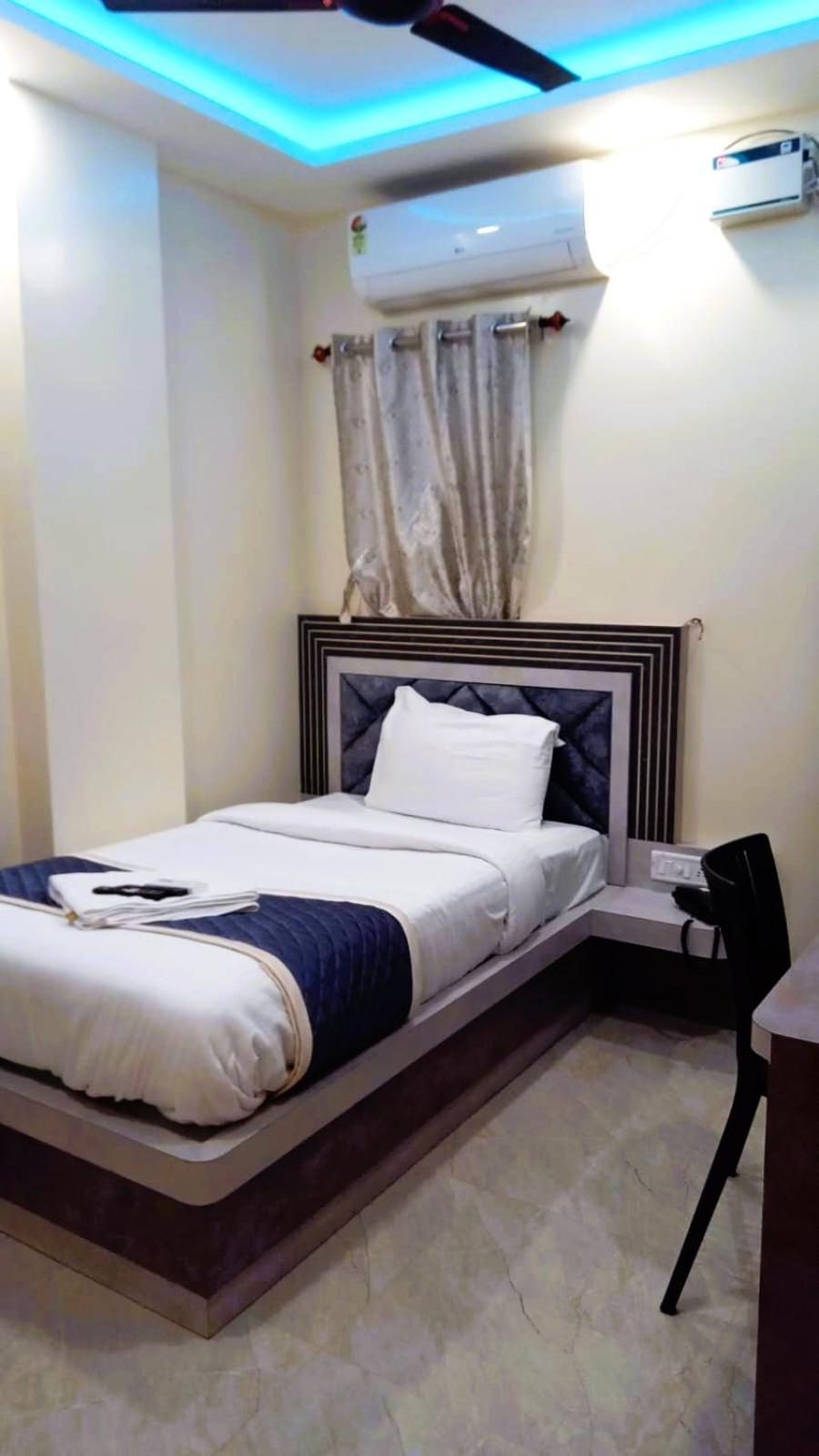 Dev Palace Chennai Bagian luar foto