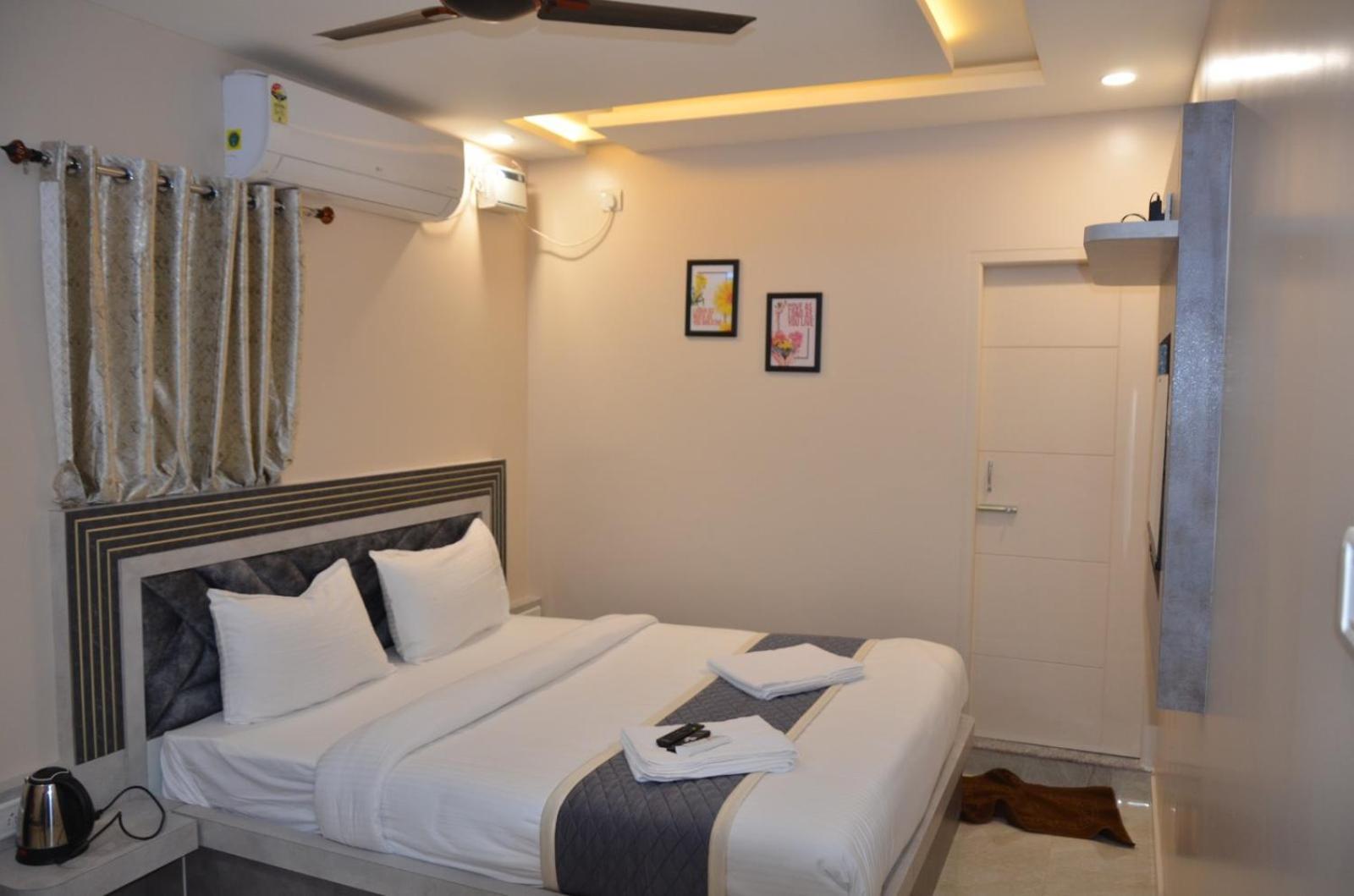 Dev Palace Chennai Bagian luar foto